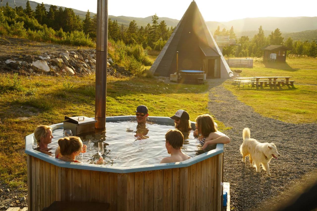 Active Adventure Base - Apartment & Lavvo, Dagali Fjellpark Екстериор снимка